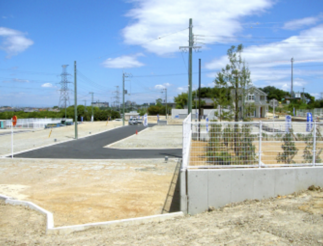 Mikitakami, Minami-ku, Sakai City and Oike Residential Land Development Project